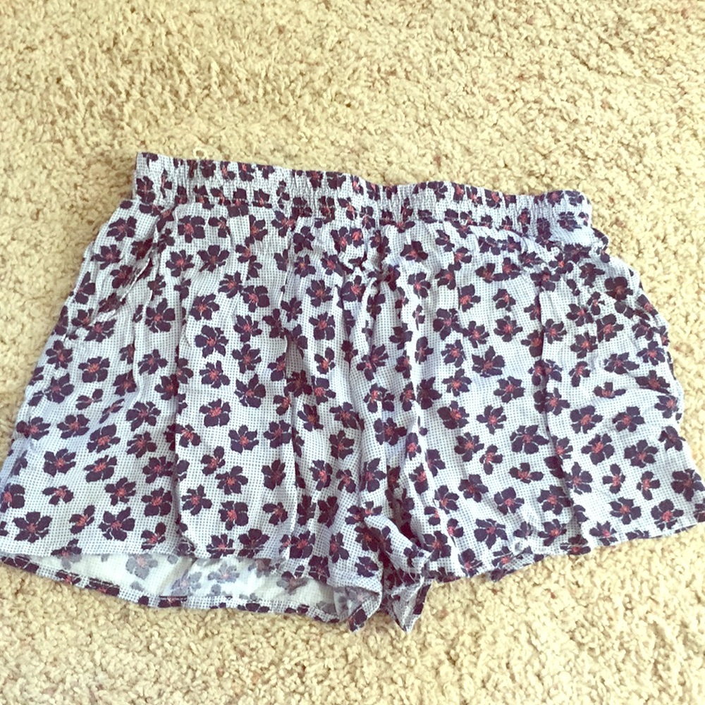 Aeropostale flowy shorts